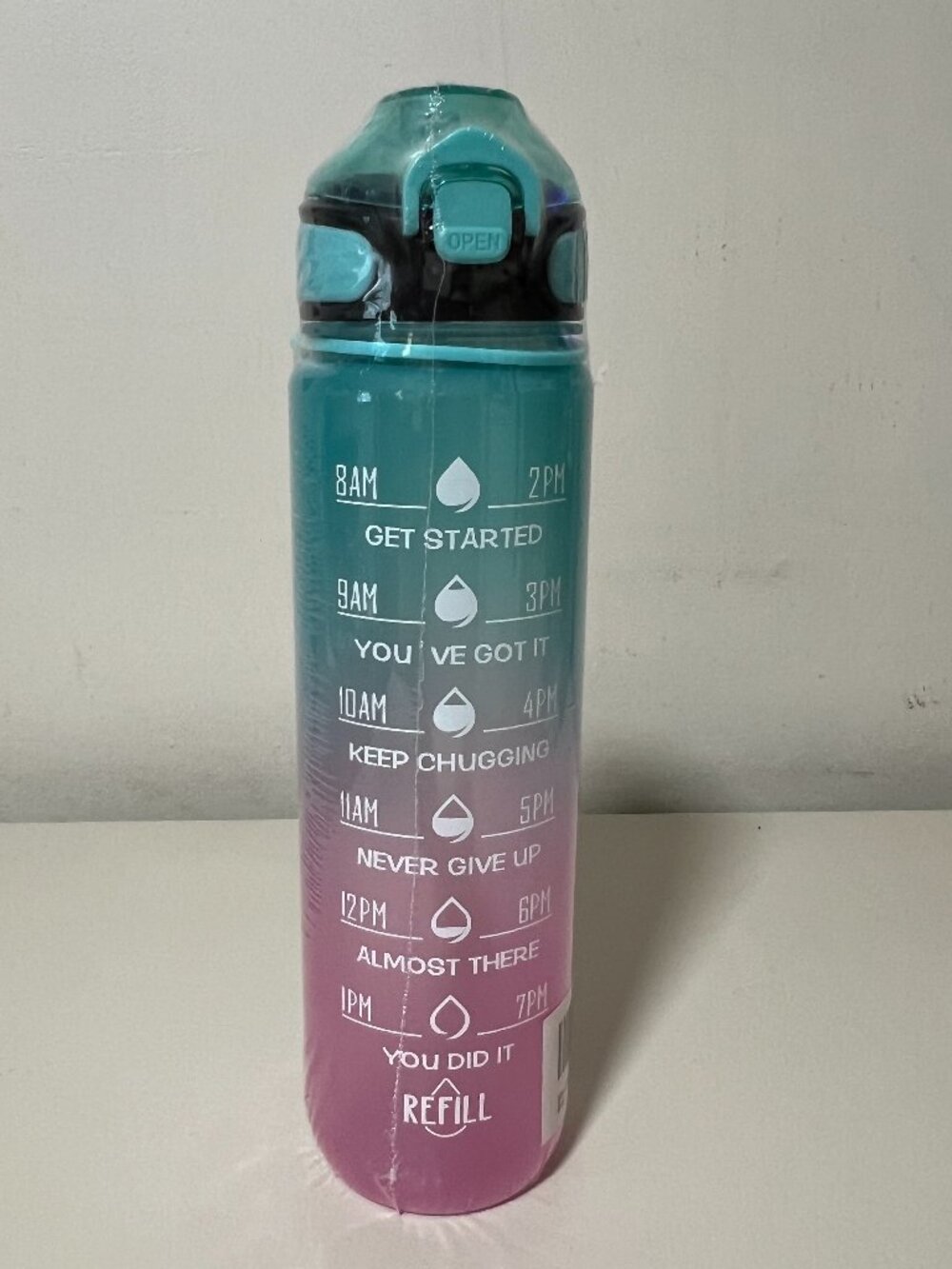 Motivational Water Bottle 32 oz with Time Marker and Straw New